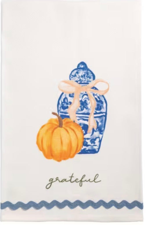 Mud Pie Grateful Topiary Towel