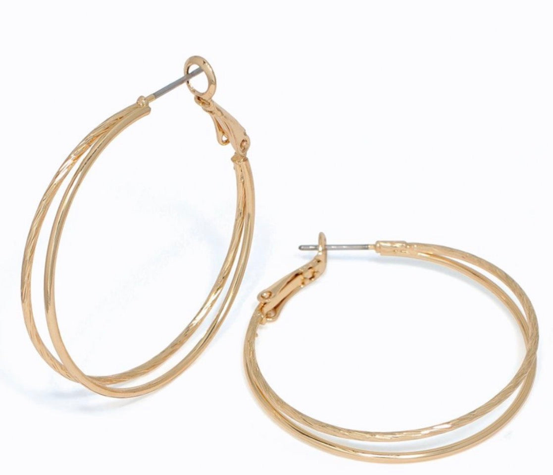 Periwinkle Etched two-strand gold hoops