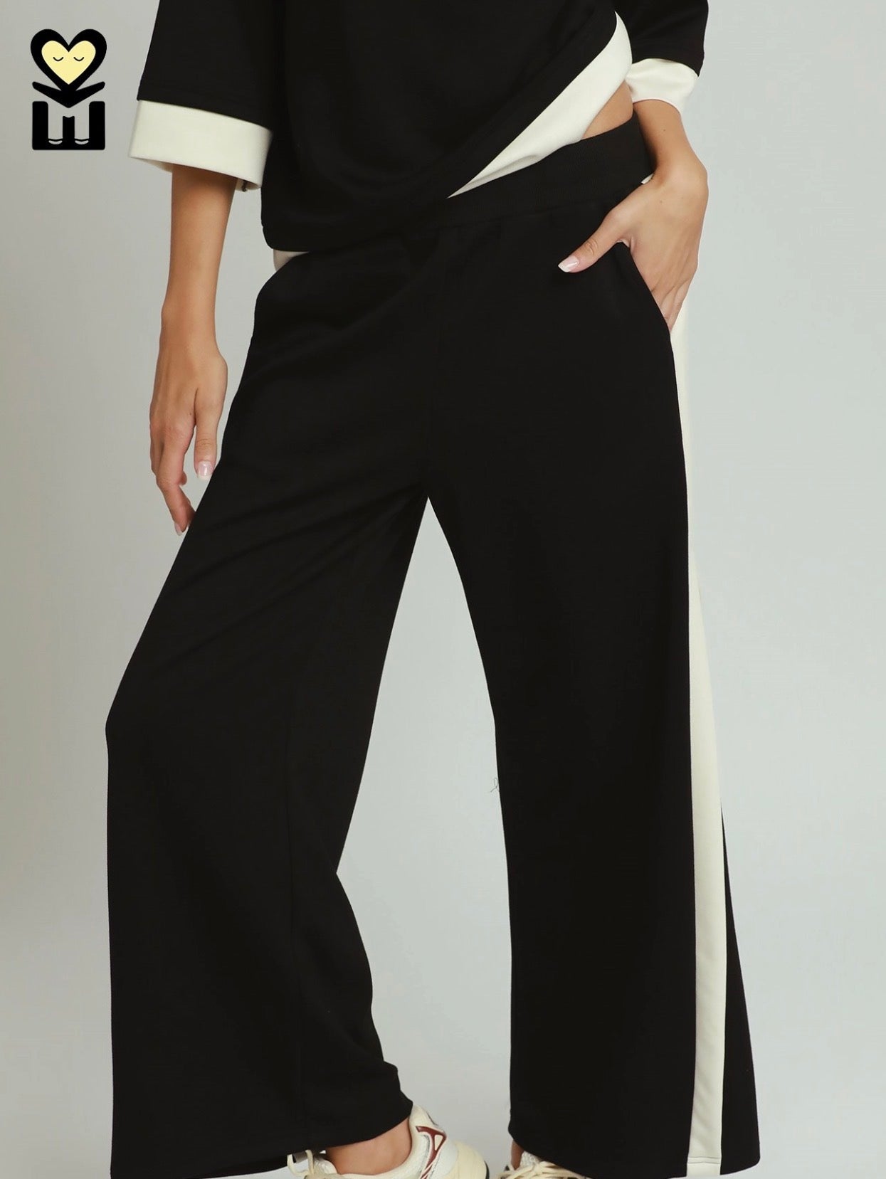 LUXEKNIT Colorblock Side Stripe Pant