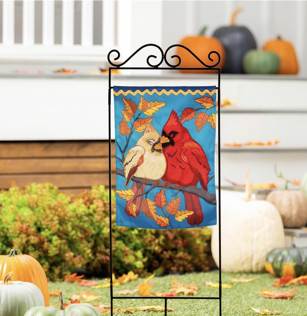 Evergreen Cuddling Cardinals Applique Flag, Garden Sku: APZLR3AGF525