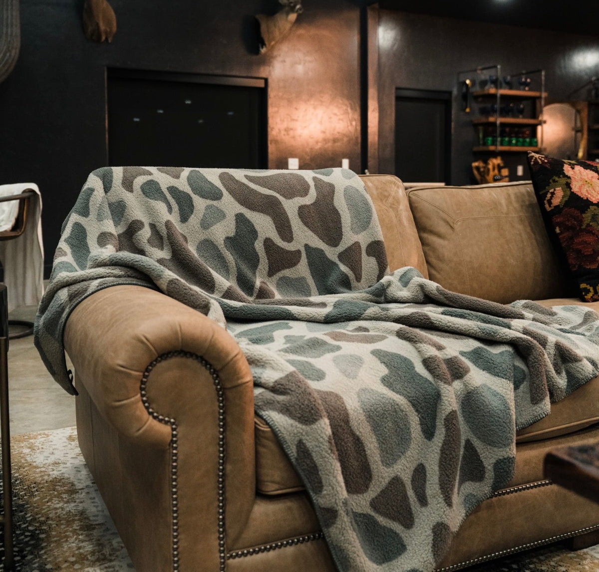 Burlebo Sherpa Blanket Classic Deer Camo