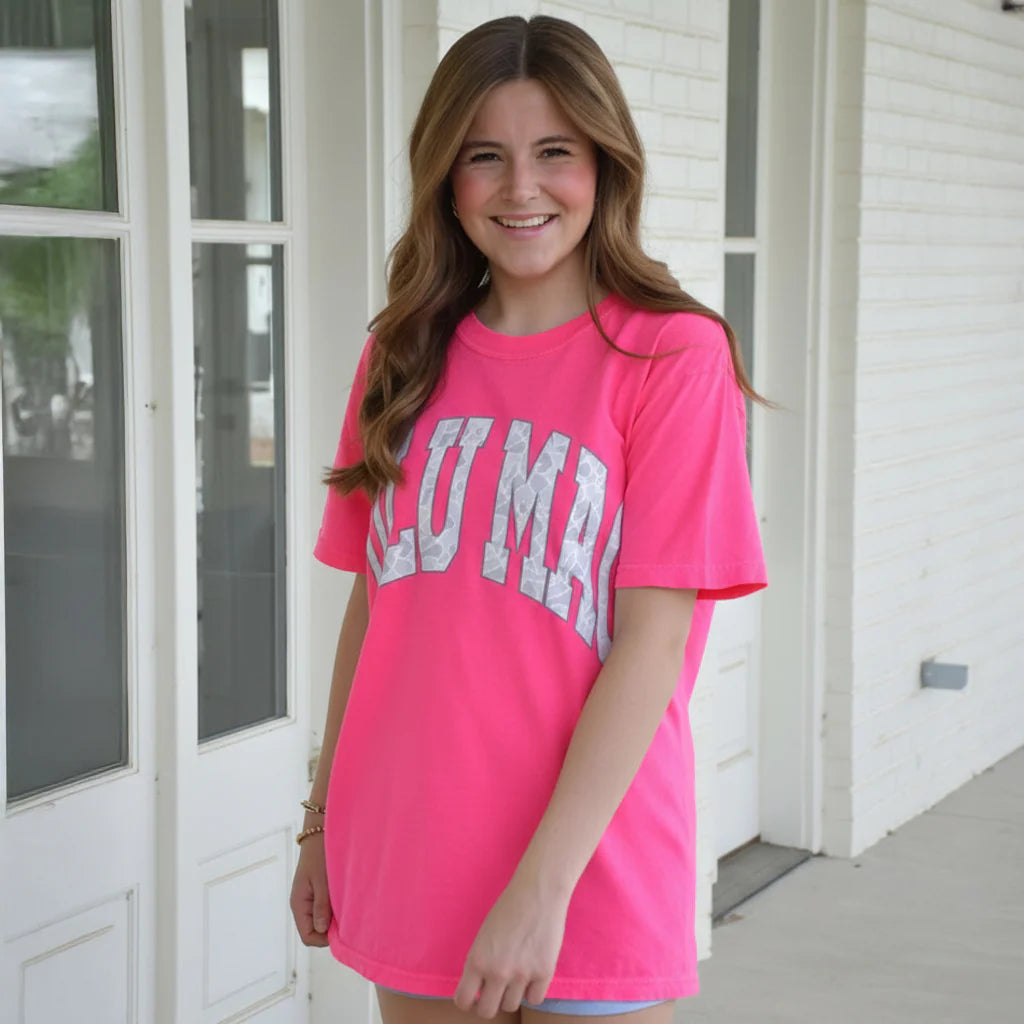 Lula Mac LM-CM-1000 Camo Adult Neon Pink Comfort Colors Tee