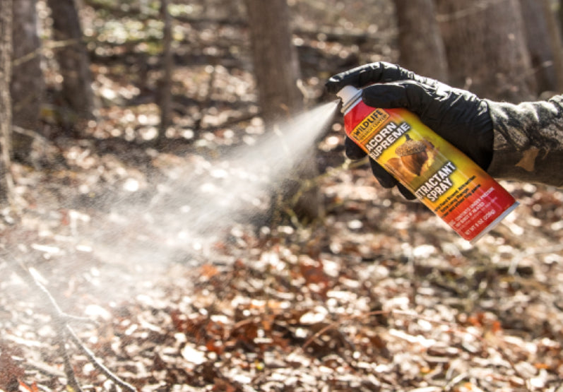 Wildlife acorn supreme attractant spray