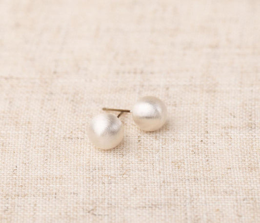 Michelle McDowell Grenada Brushed Silver Medium Earrings