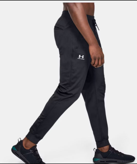 Under Armour Mens Sportstyle Tricot Jogger 1290261 Black