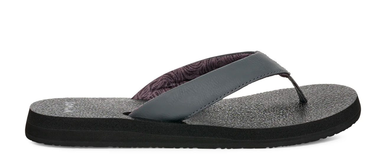 Sanuk Women Yoga Mat II Black