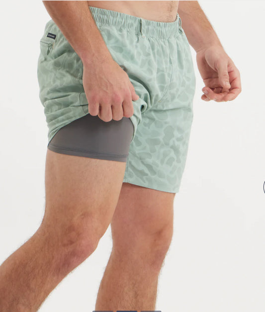 Southern Marsh Billfish Lined Performance Short - Camo BBFC OLV