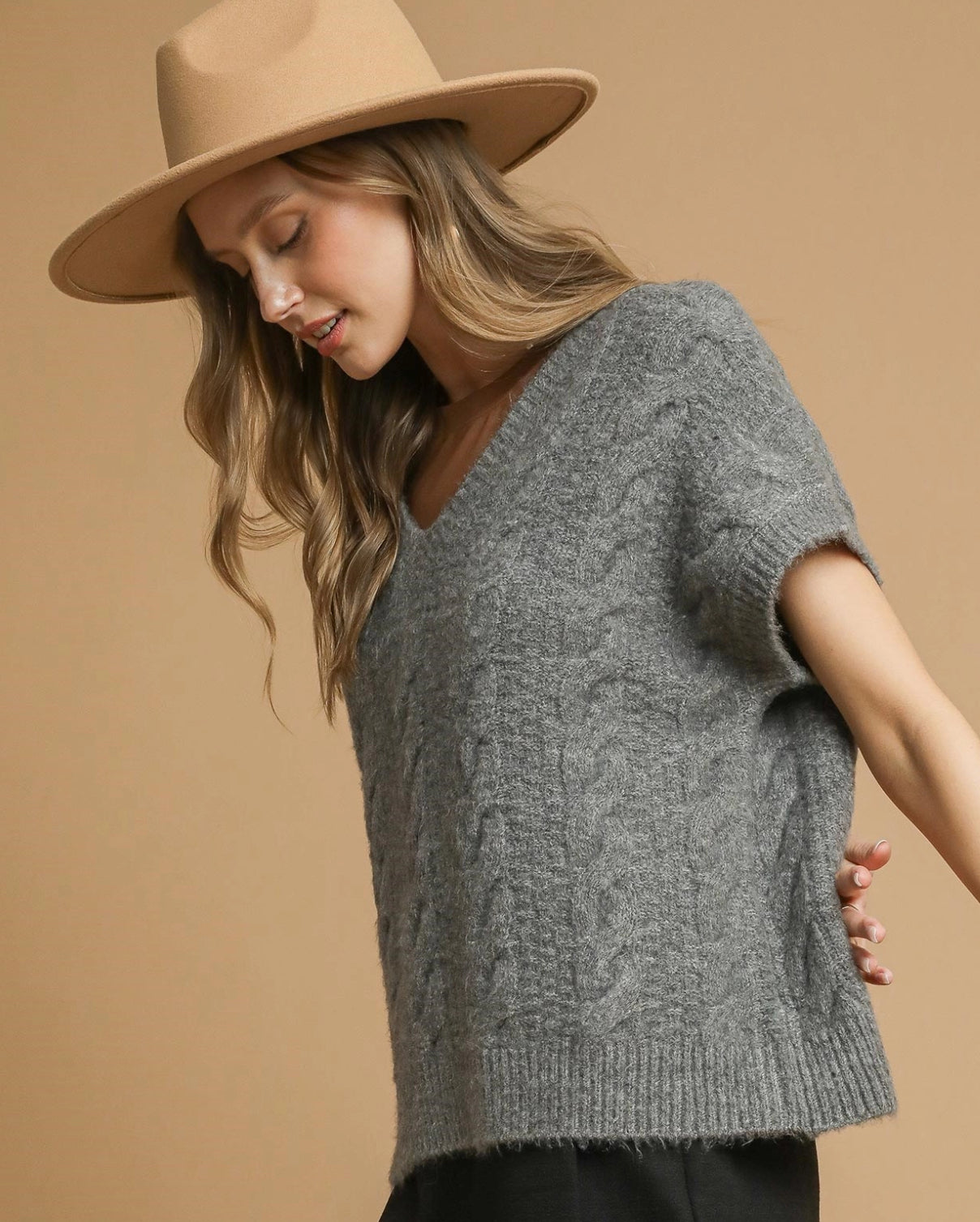 Umgee Charcoal Sweater Vest Grey