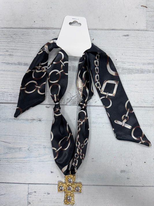Queens Designs Scarf Necklace Black With Beaded Cross NK4204