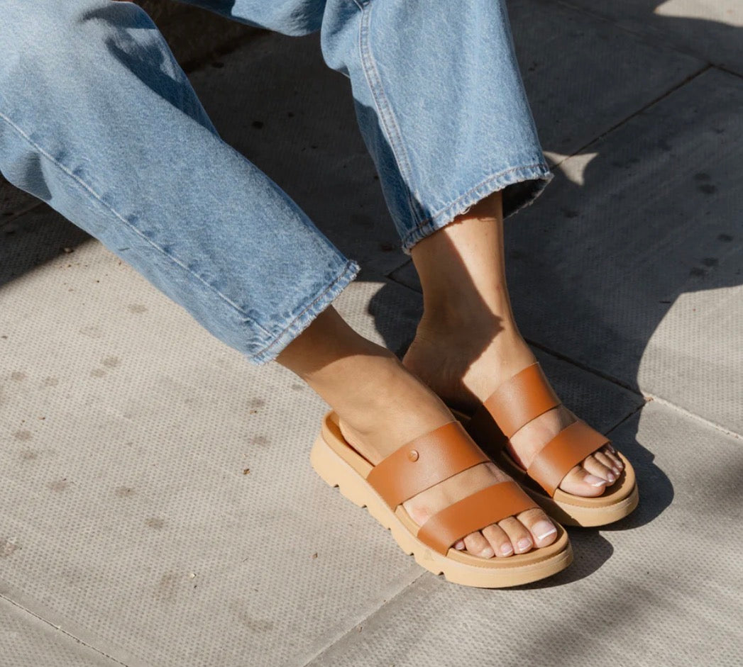 Reef Vista Luxe Thea Leather Brown