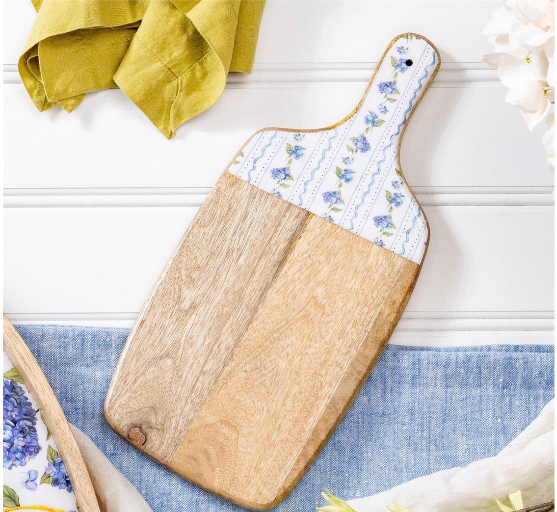 Evergreen VivaStyle Cutting Board, Rectangular Wood Cutting Board, Hydrangea, 16"L