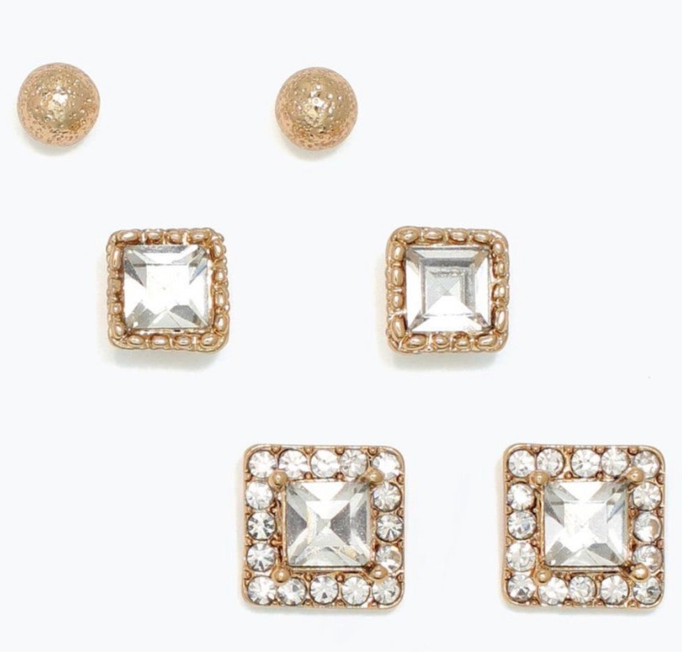 Periwinkle 8121270  Textured gold and dazzling crystals Earrings