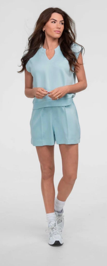 Southern Shirt AstrolKnit V Neck Top