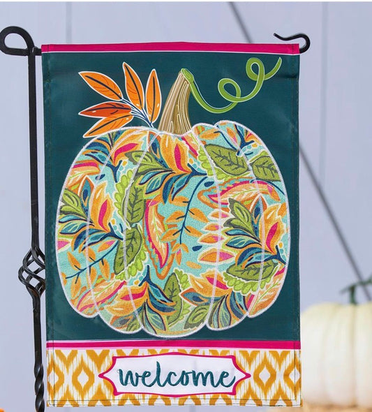 Evergreen Patterned Jacobean Floral Pumpkin Applique Garden Flag: 1610249