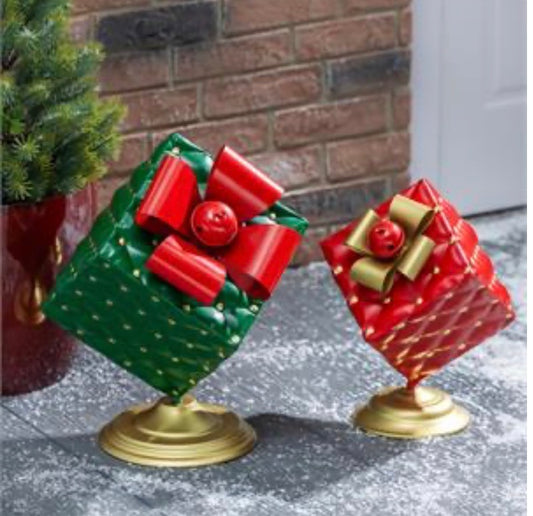 Evergreen Howdy Holidays, Christmas Gift Box Metal Statuary, Set of 2
