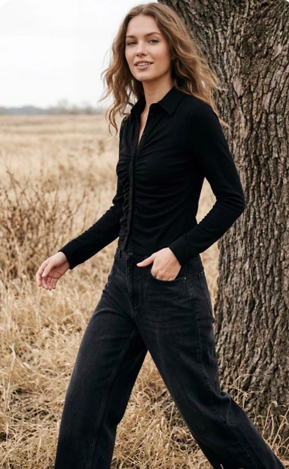 She & Sky LONG CUFF SLEEVE BRUSHED STRETCH KNIT TOP