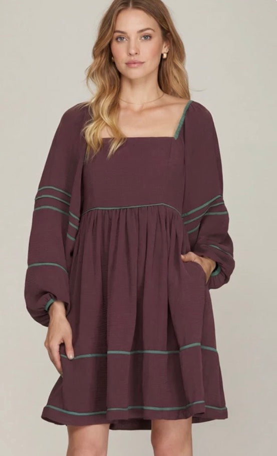 She & Sky LONG SLEEVE WOVEN DRESS WITH CONTRAST BINDING DETAL