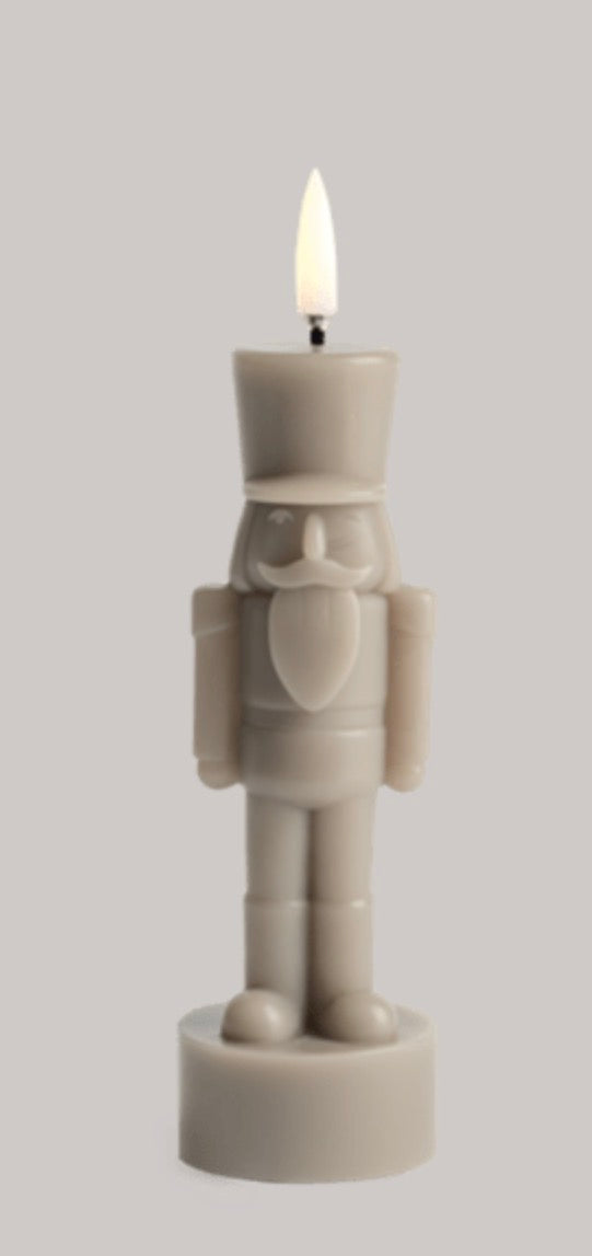 Nutcracker Figure Candle W6 x H16,5 cm