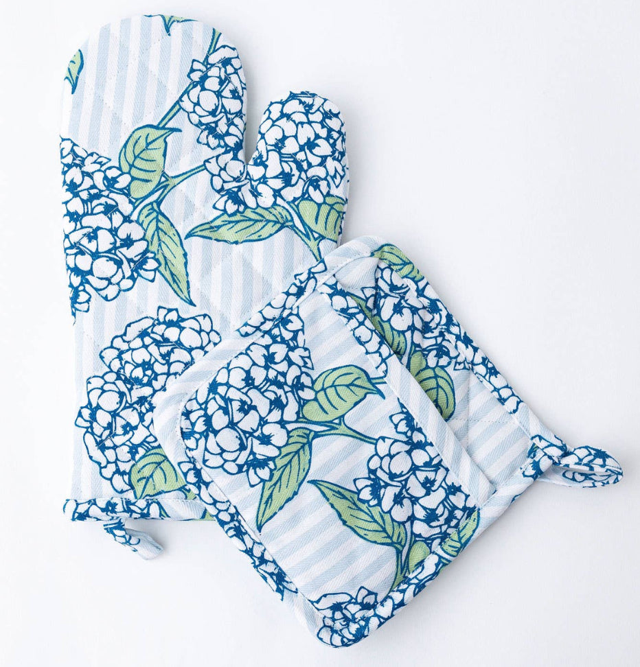 8 Oak Lane Oven Mitt Set Hydrangea stem