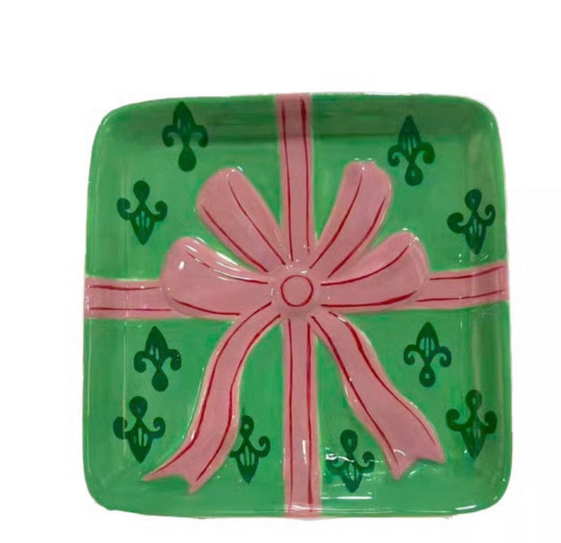 Mary Square Appetizer Plate Wrapped in Cheer Green