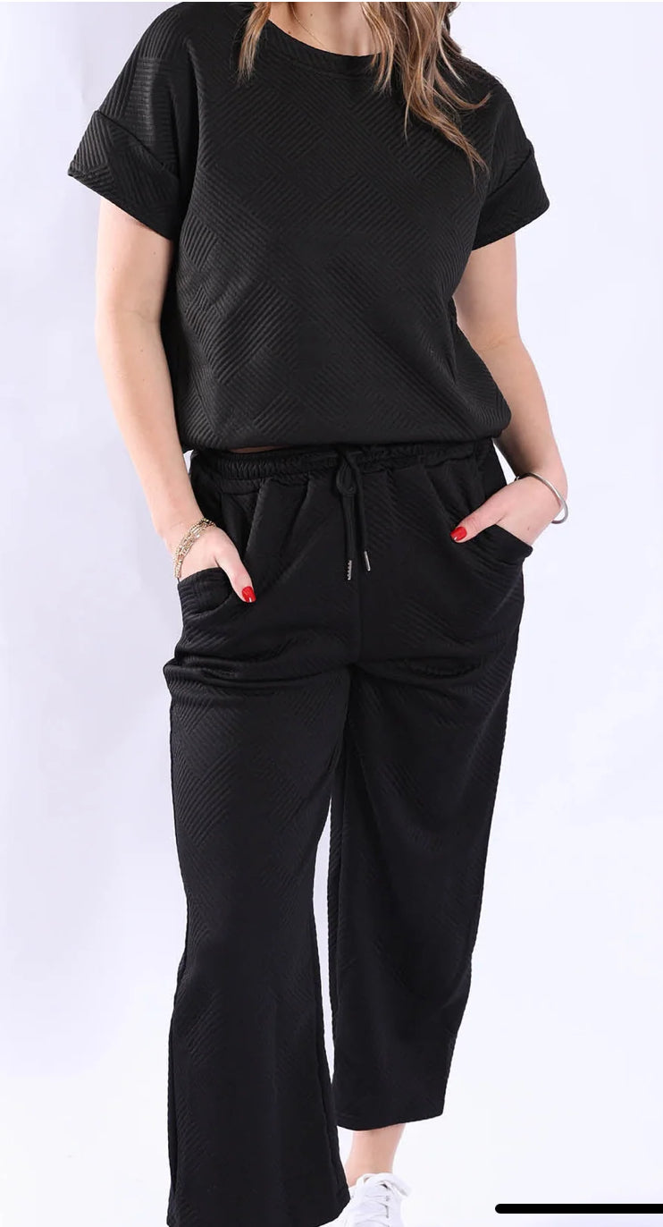 Top It Off Sami Sweat Set: Black