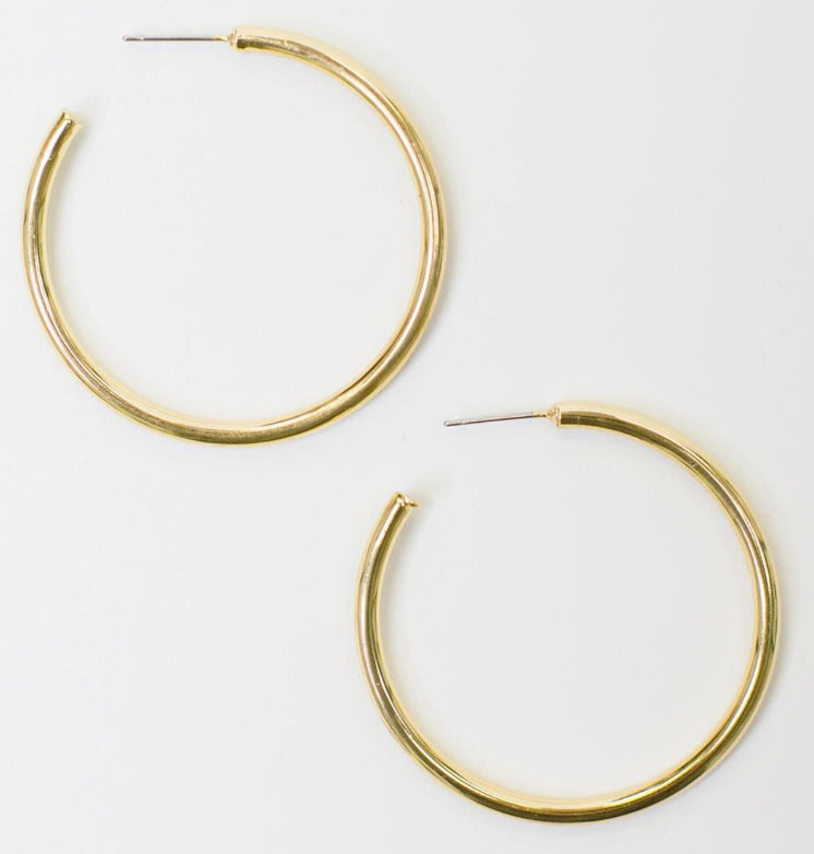 Michelle McDowell  31282 Estonia Shiny Gold Earrings