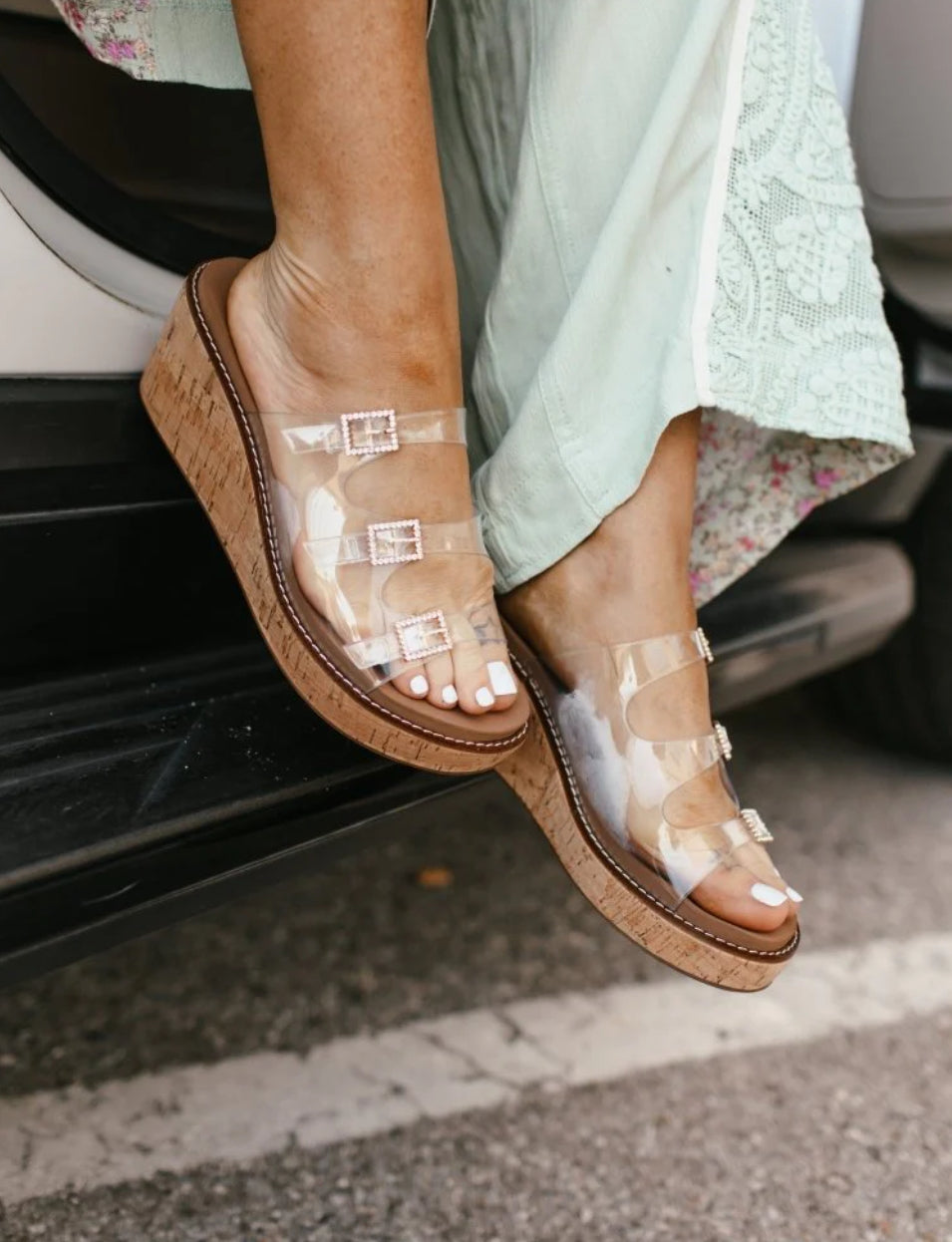 Corky's Clear Don't Mind Me Wedges