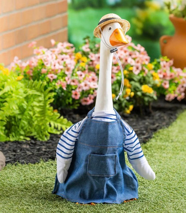 Giddy The Goose Outfit, Gardener