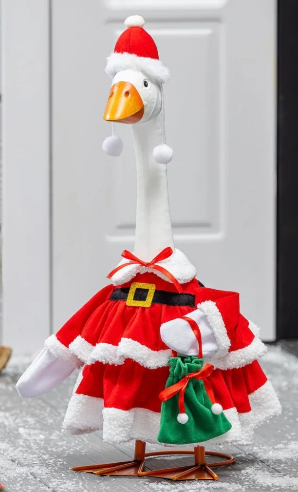 Giddy the Goose Outfit, Mrs. Claus