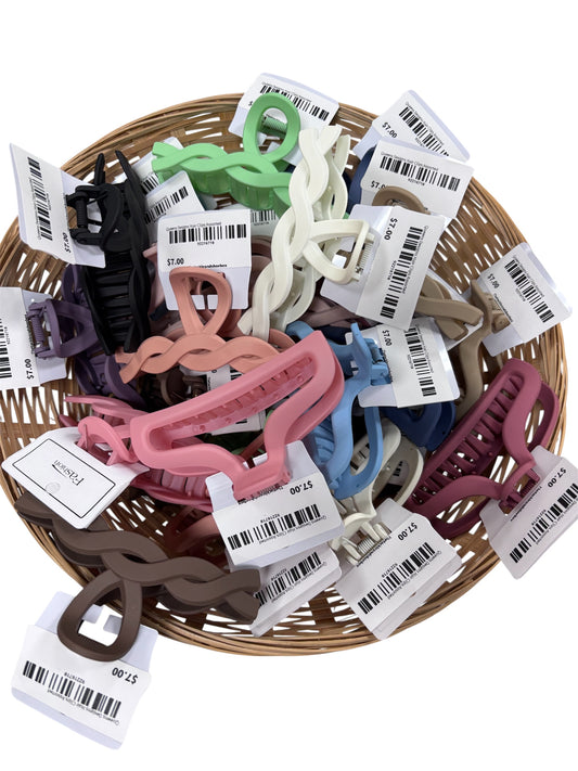 Queens Designs Hair Clips Assorted